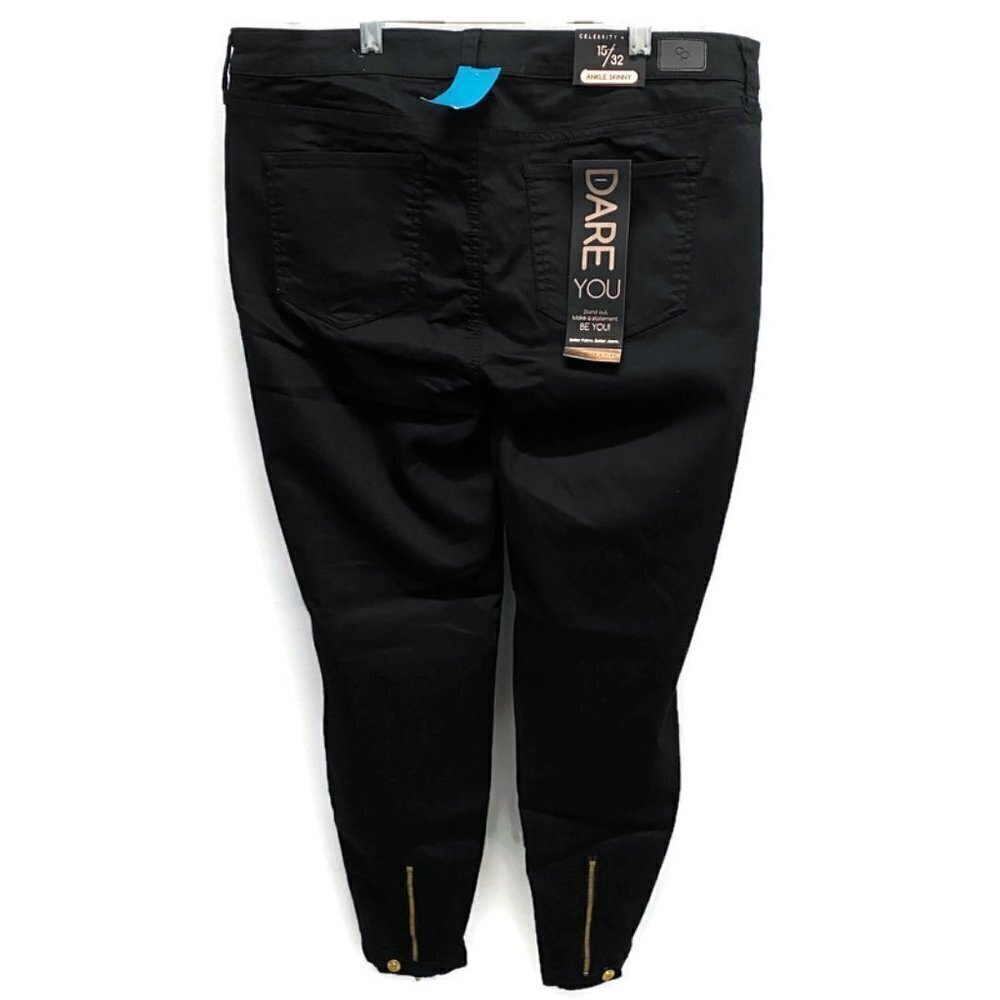Celebrity Pink Black "The Slimmer" Skinny Jeans - Picture 2 of 2